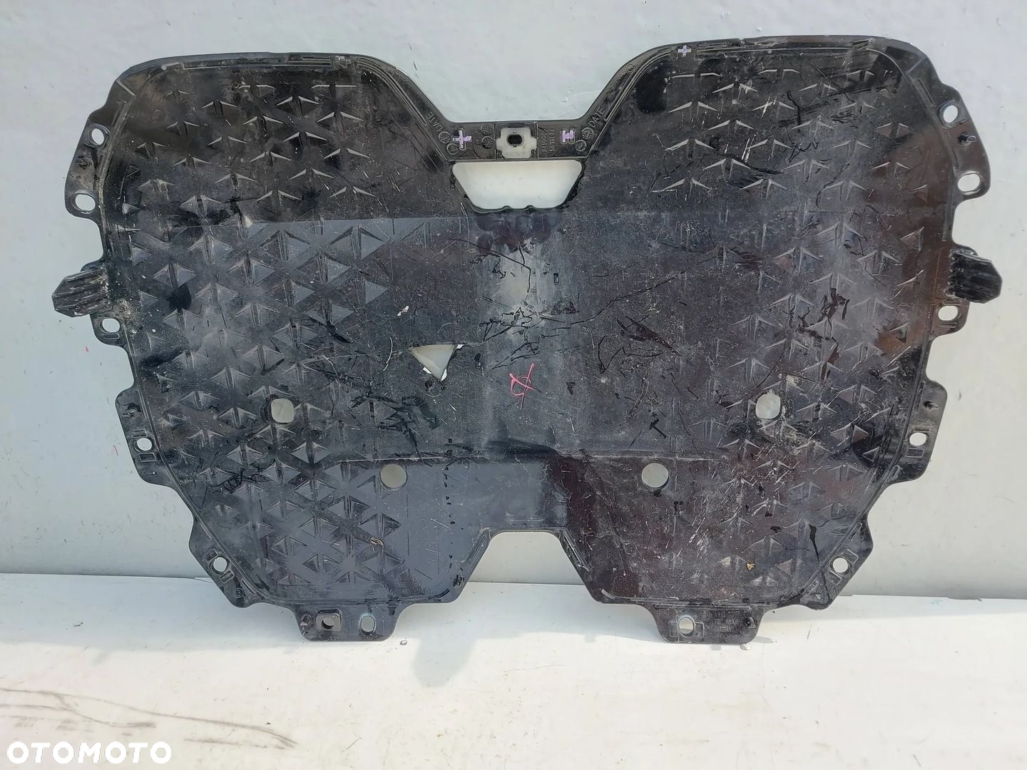 BMW iX i20 nerka lewa prawa Grill Atrapa uszkodzona - 10