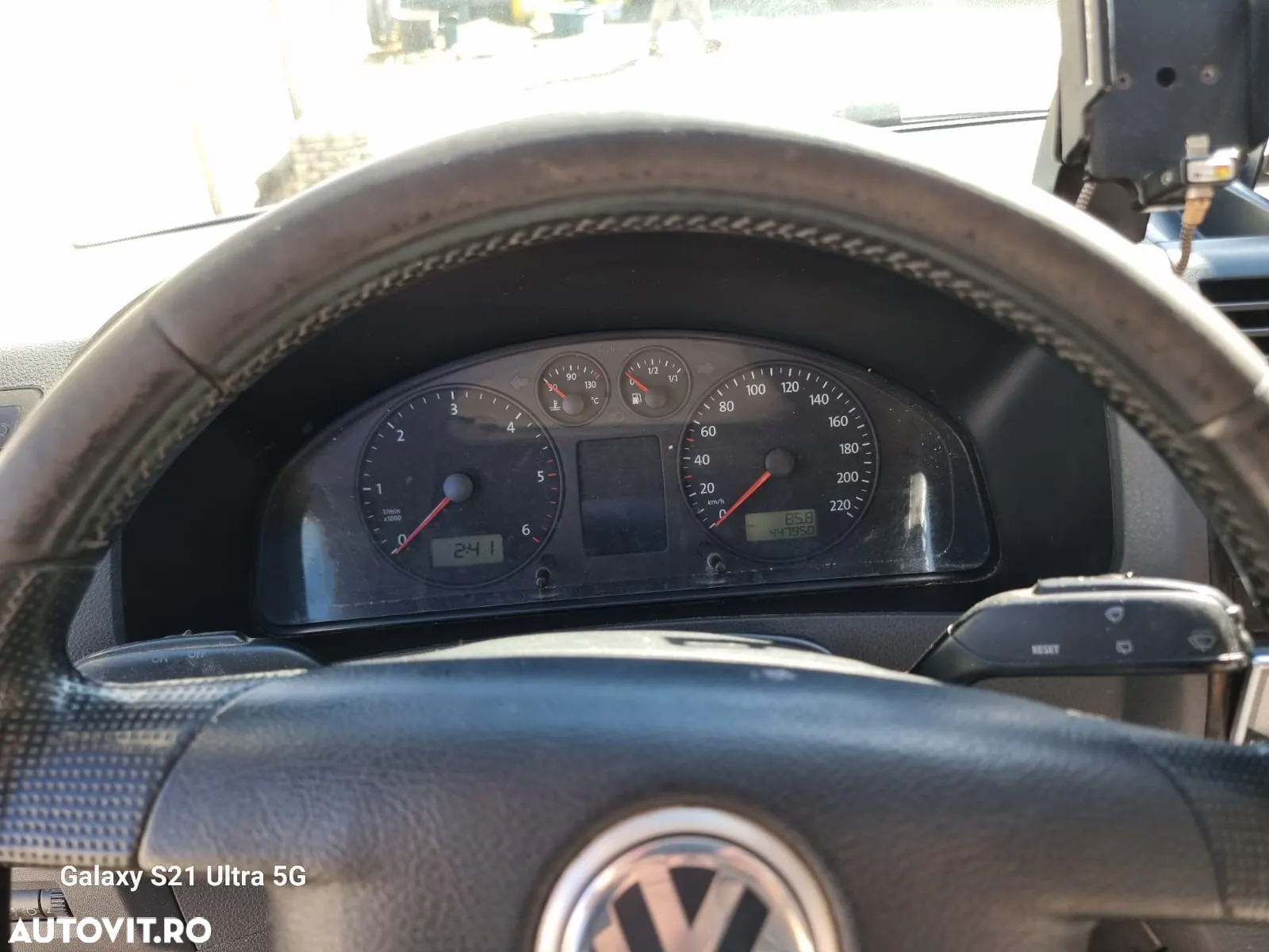 Volkswagen Caravelle - 18