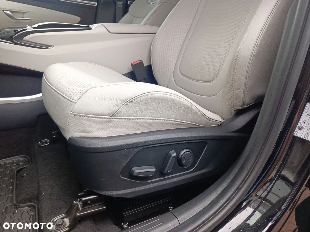 Hyundai Tucson 1.6 T-GDi HEV Platinum 4WD - 12