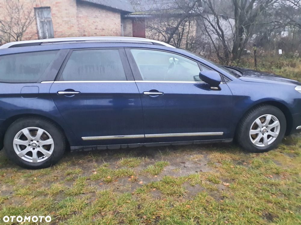 Citroën C5 HDi 135 FAP Exclusive - 4