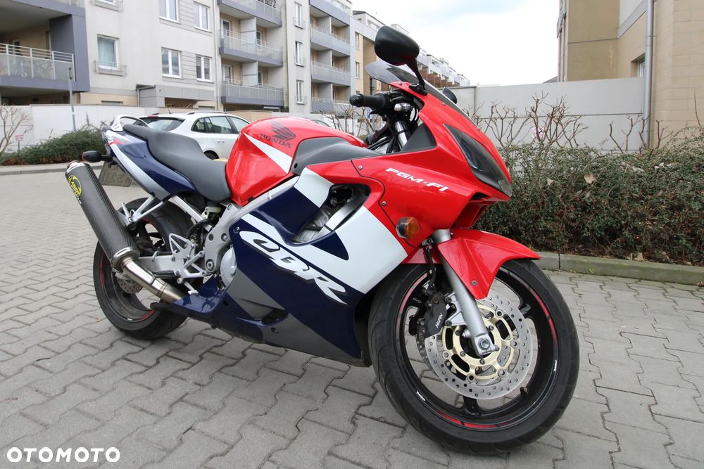Honda CBR - 2