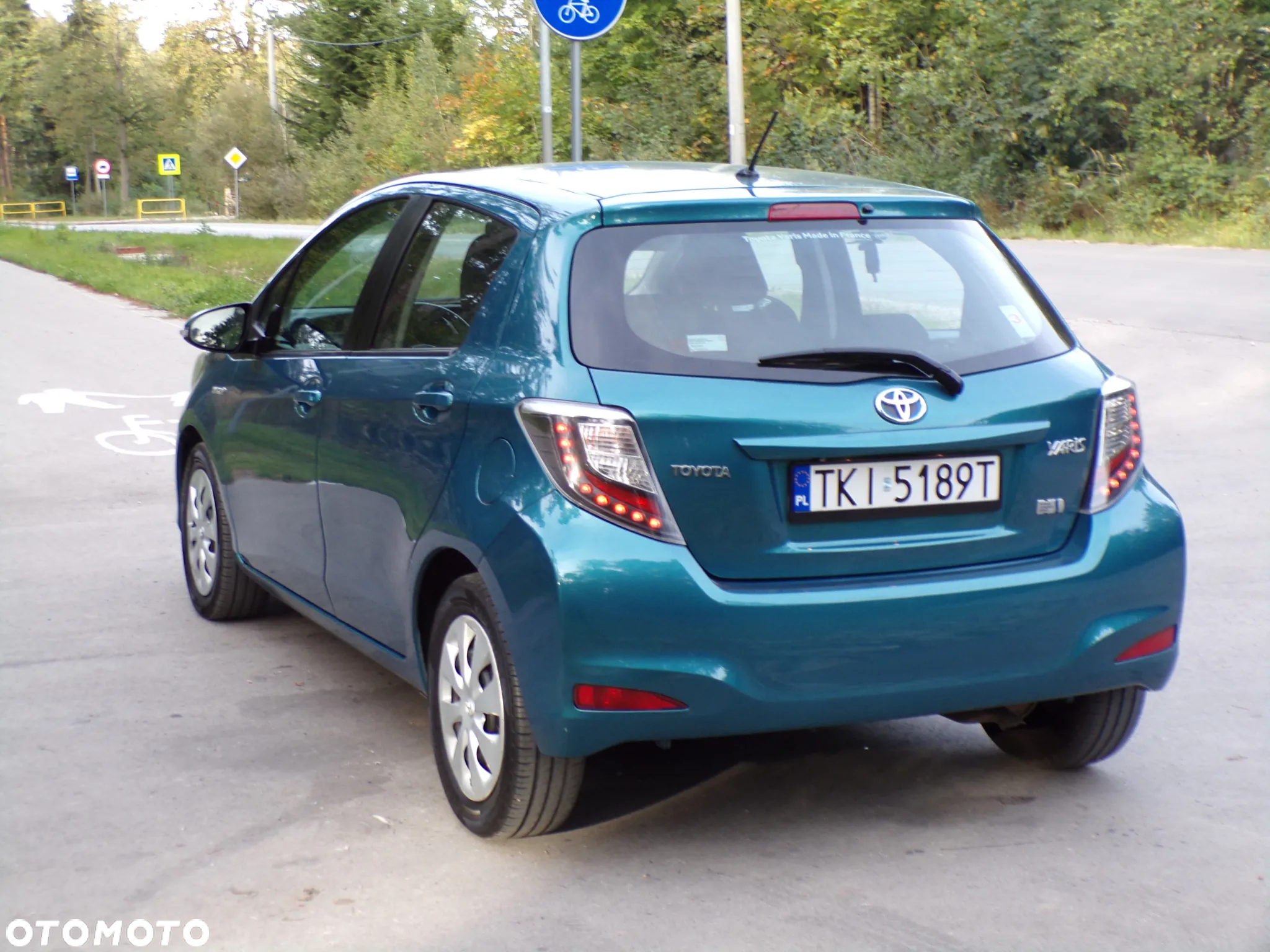 Toyota Yaris Hybrid 1.5 VVT-i Edition 2014 - 4