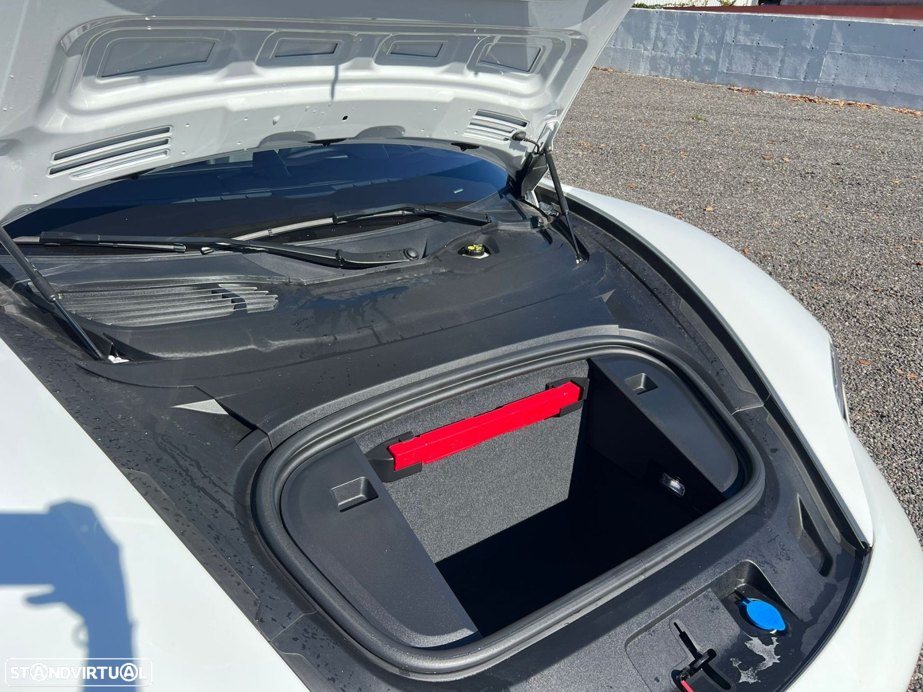 Porsche Taycan Sport Turismo - 22