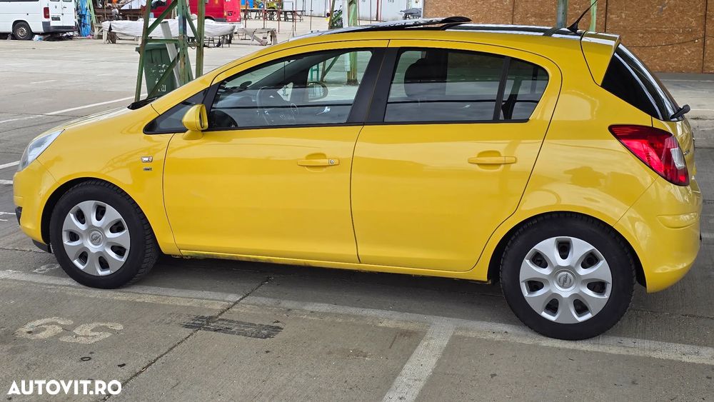 Opel Corsa 1.2i Easytronic Cosmo - 10