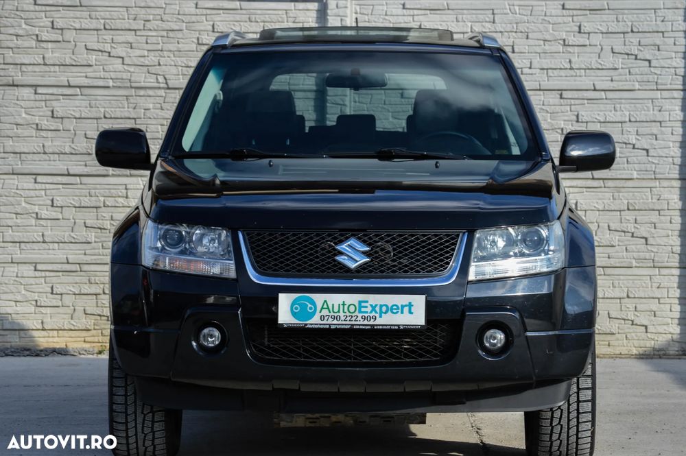 Suzuki Grand Vitara 1.9 DDiS Comfort DPF - 3