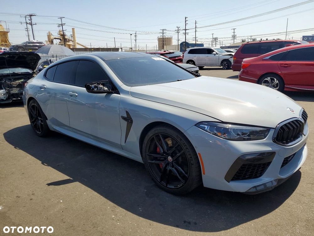 BMW M8 - 4