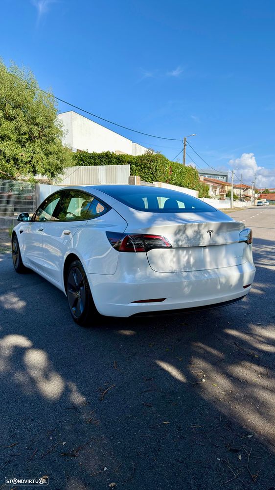 Tesla Model 3 Long Range Tração Integral — fotografia 3