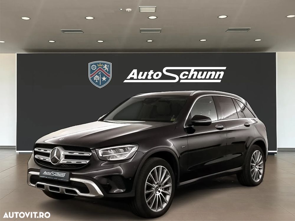 MERCEDES-BENZ GLC 2021