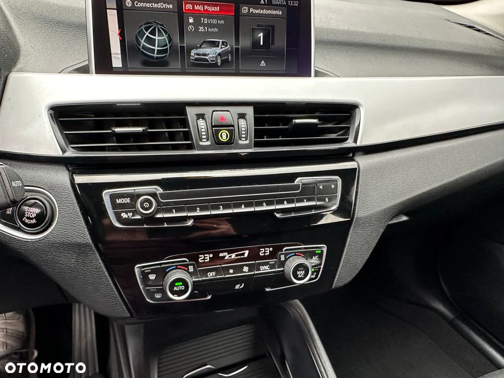 BMW X1 - 16