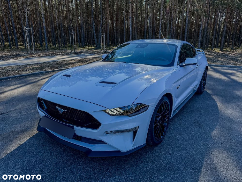 Ford Mustang - 32