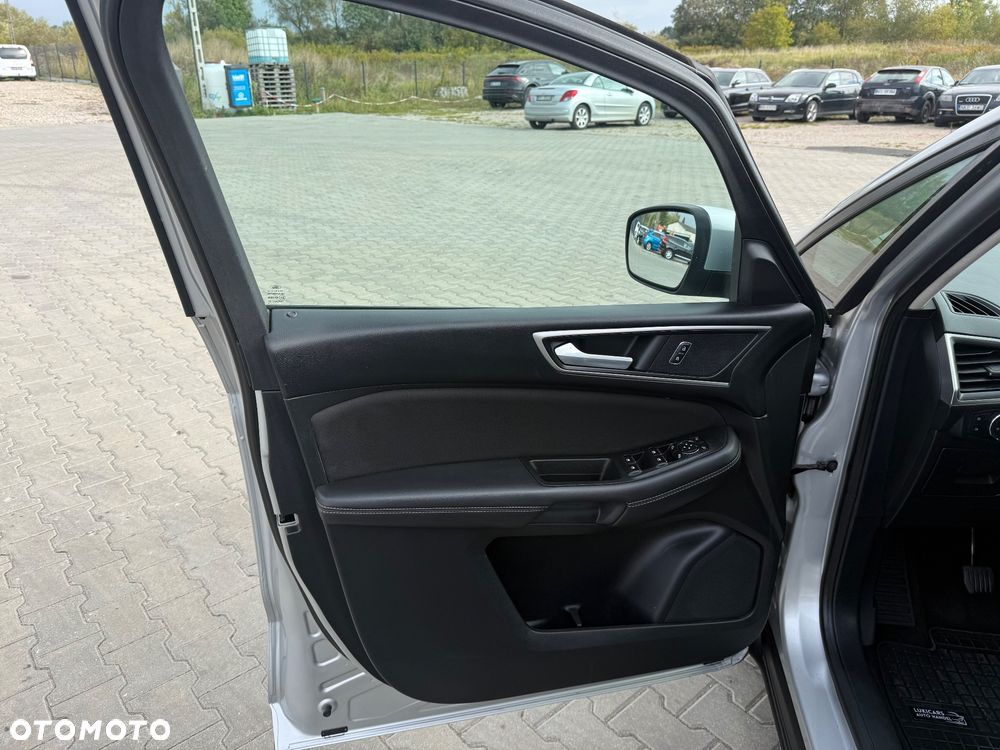 Ford S-Max 2.0 TDCi Titanium - 22