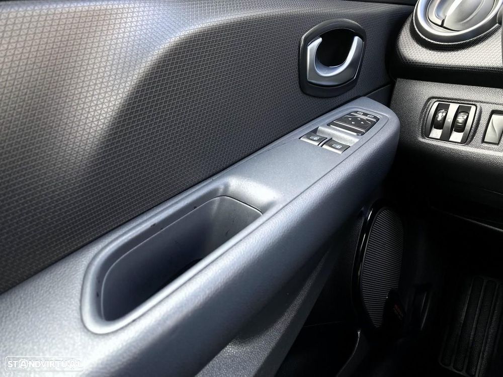 Renault Clio 1.5 dCi Limited - 25