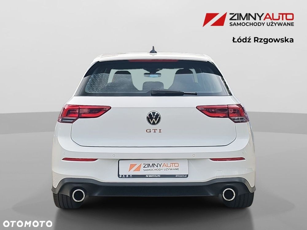 Volkswagen Golf - 38