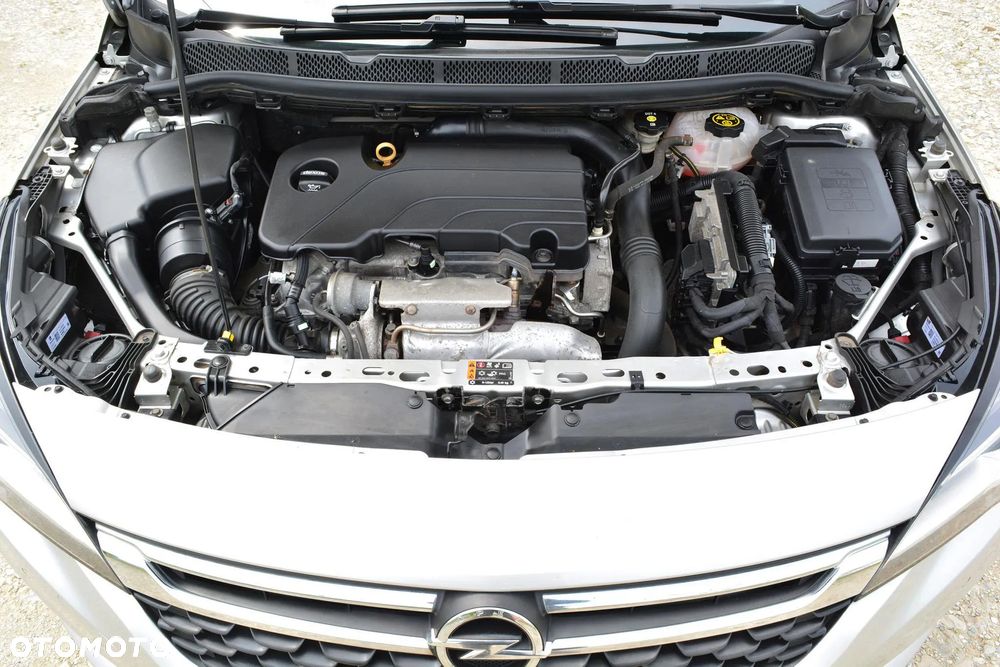 Opel Astra 1.4 T GPF Enjoy S&S - 12