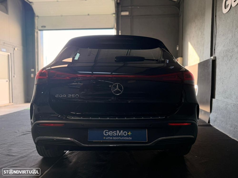 Mercedes-Benz EQA 250 AMG Line - 6