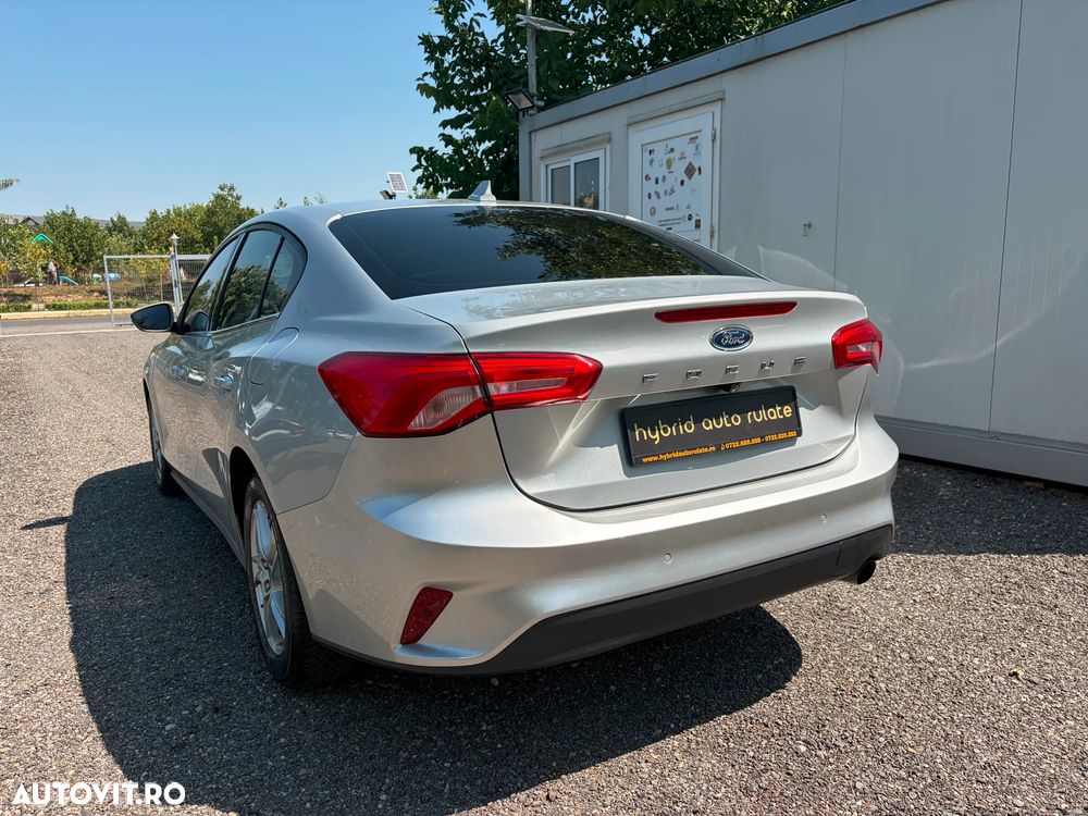 Ford Focus 1.0 EcoBoost Trend Edition - 3