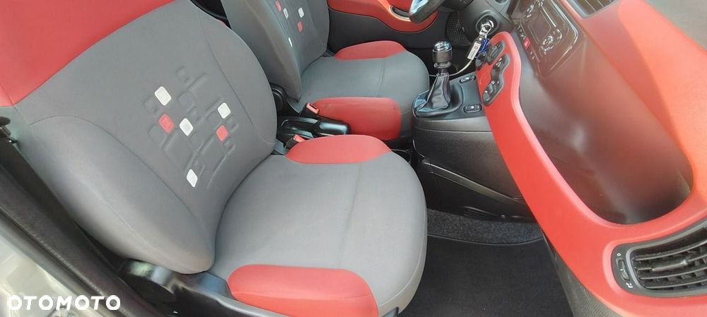 Fiat Panda 1.2 Lounge EU6 - 12