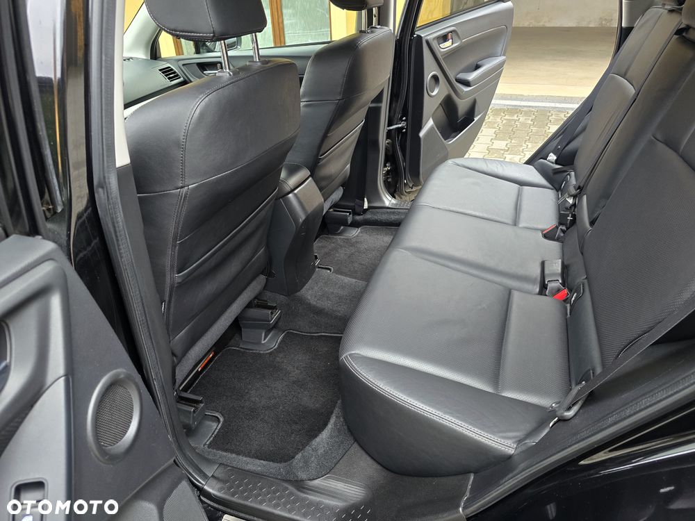 Subaru Forester 2.0XT Platinum Lineartronic - 22