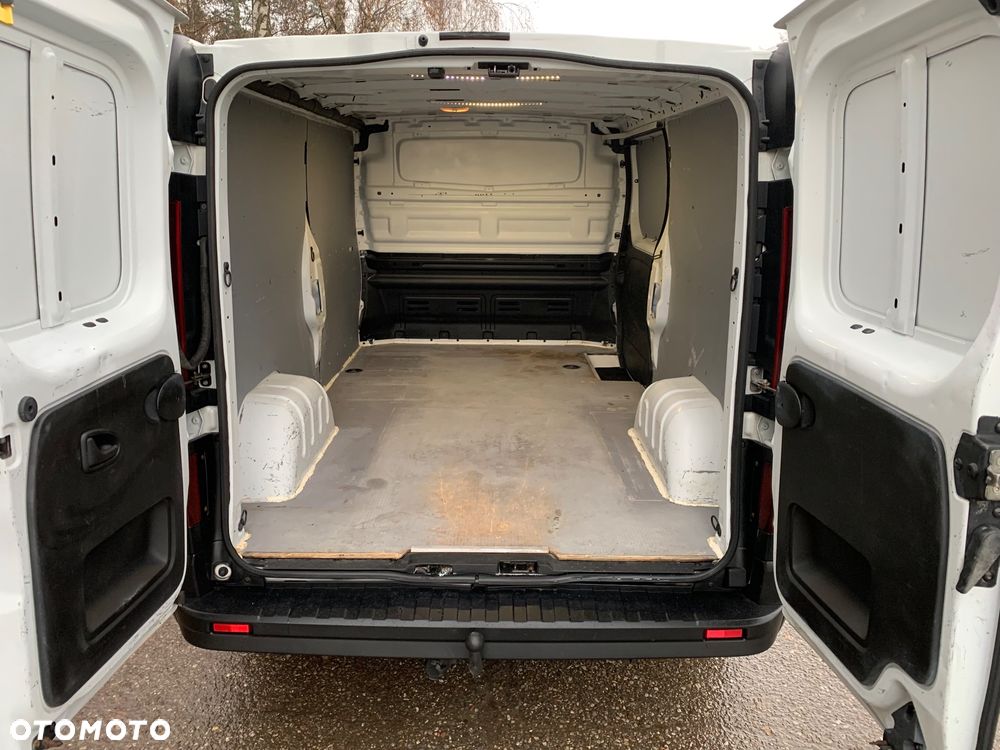 Renault Trafic - 11