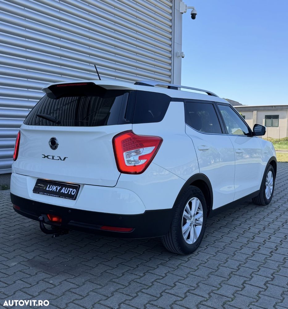 SsangYong XLV - 19