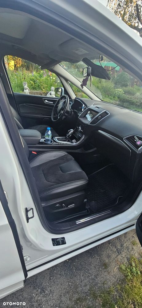 Ford S-Max - 4