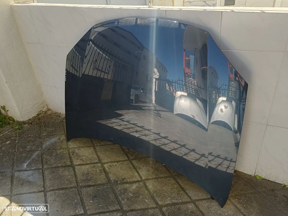 Capot VW golf 5 V 2004 - 3