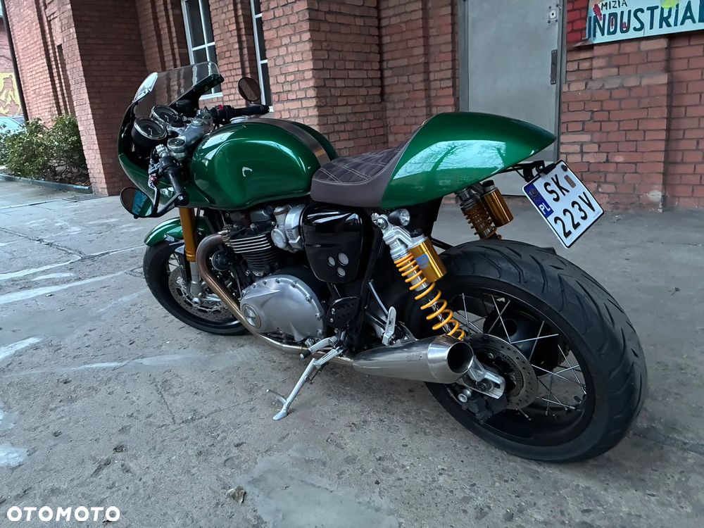 Triumph Thruxton - 1