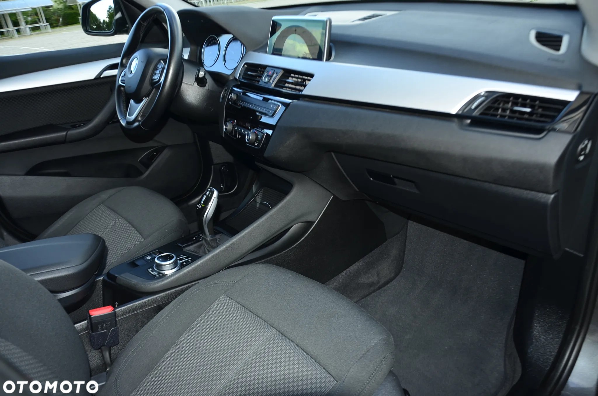 BMW X1 sDrive18d Business Edition - 20