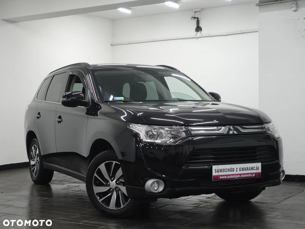 Mitsubishi Outlander 2.2 DI-D 4WD Invite - 12
