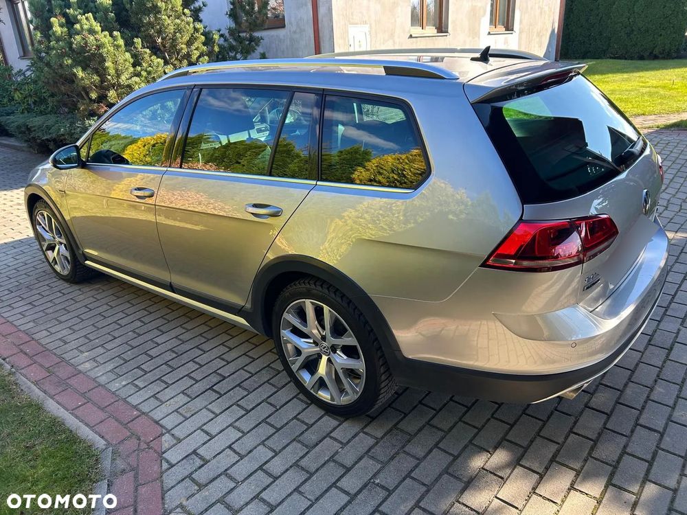 Volkswagen Golf Alltrack 2.0 TDI BMT 4Mot - 12