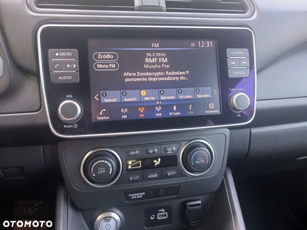 Nissan Leaf 40 kWh Acenta - 12