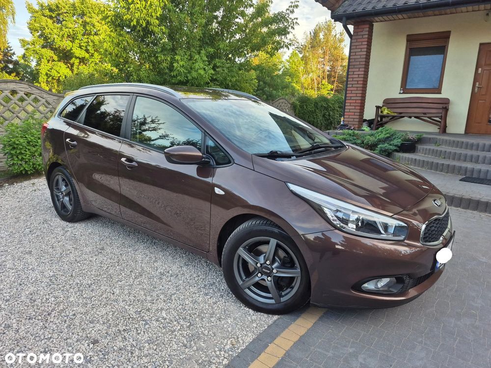 Kia Ceed 1.6 GDI Spirit - 11