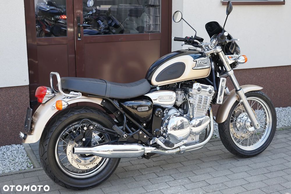 Triumph Thunderbird - 4