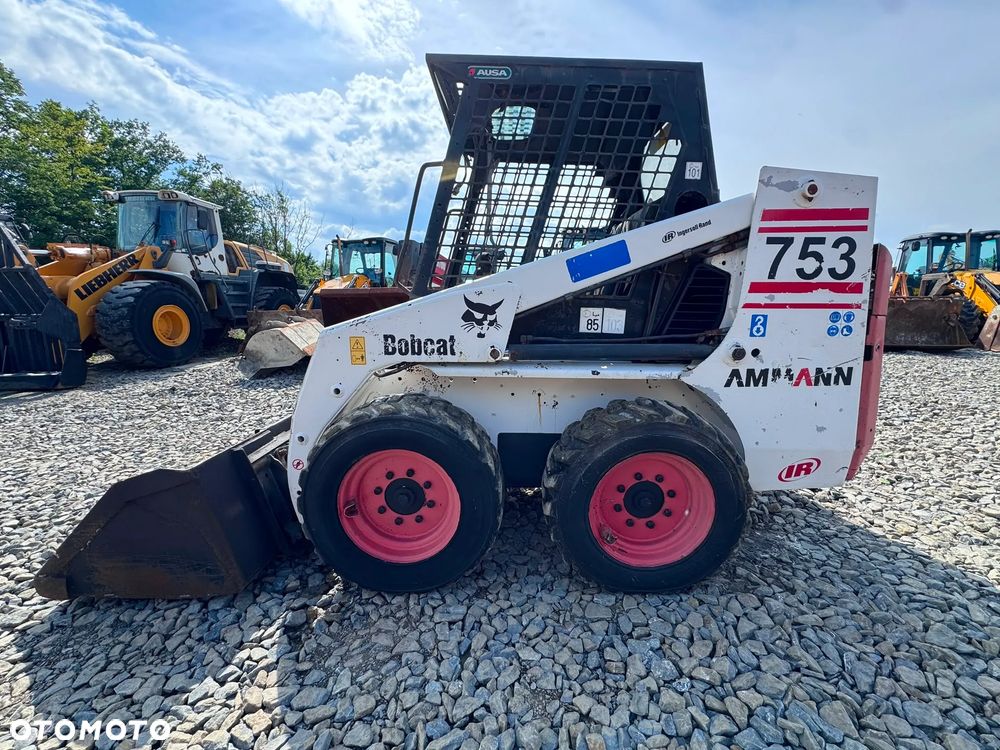 Bobcat 753* MINIŁADOWARKA BOBCAT 753** ŁADOWARKA BOBCAT 753** - 2