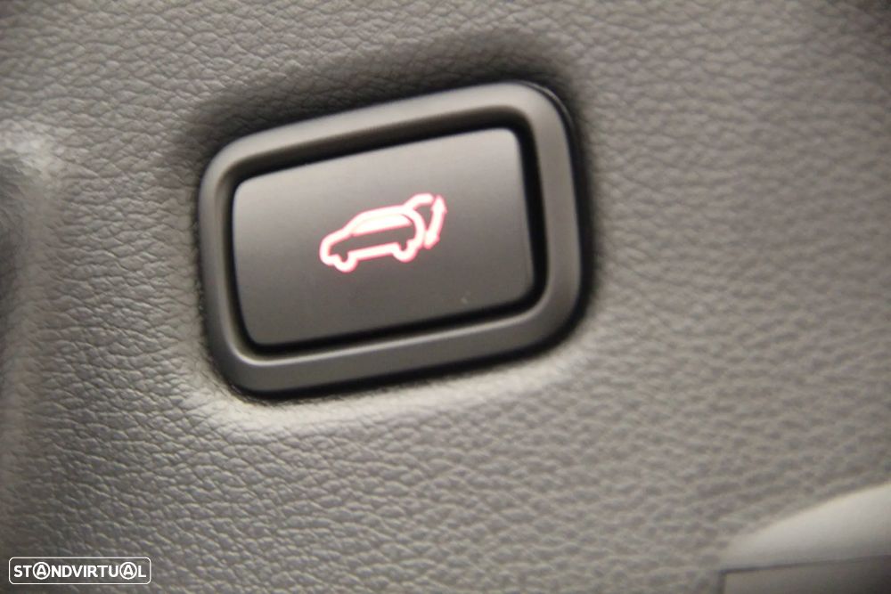 Kia XCeed 1.6 GDi PHEV Tech - 24