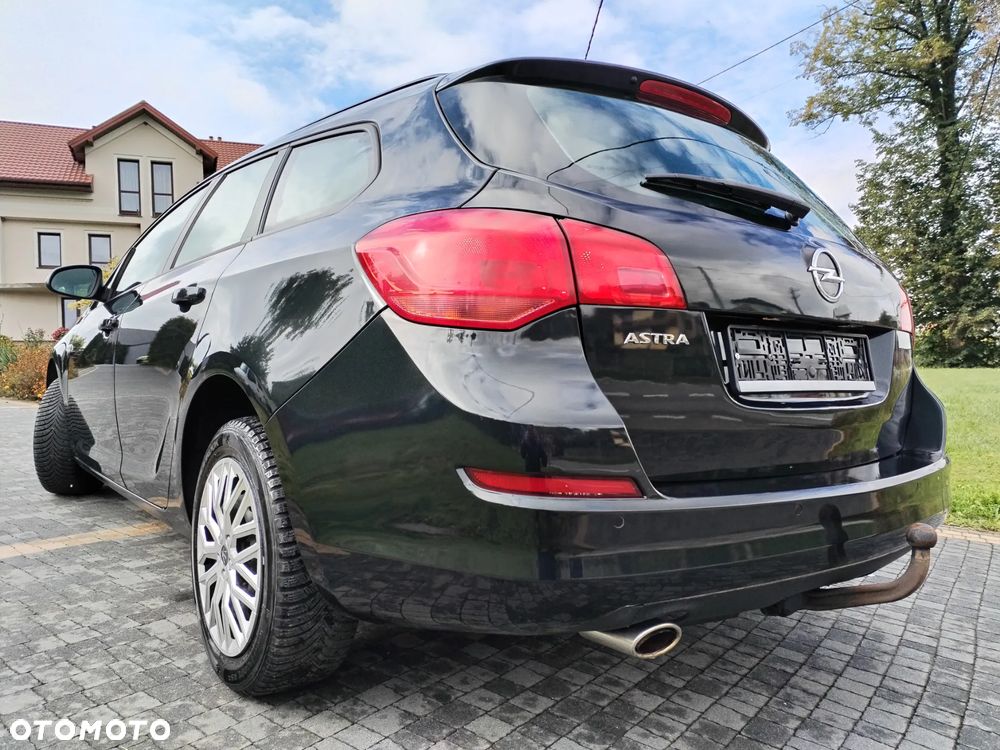 Opel Astra - 34