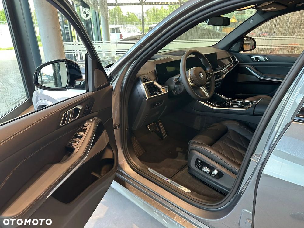 BMW X5 xDrive30d - 14