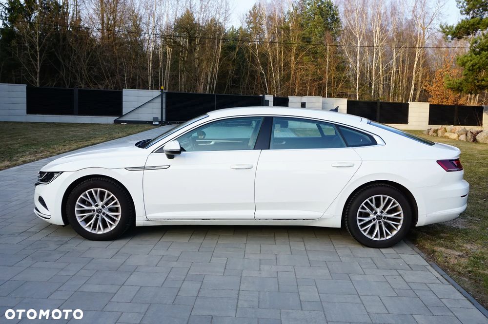 Volkswagen Arteon 2.0 TDI Essence DSG - 9