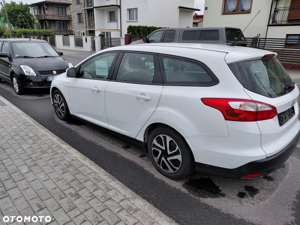 Ford Focus - 14