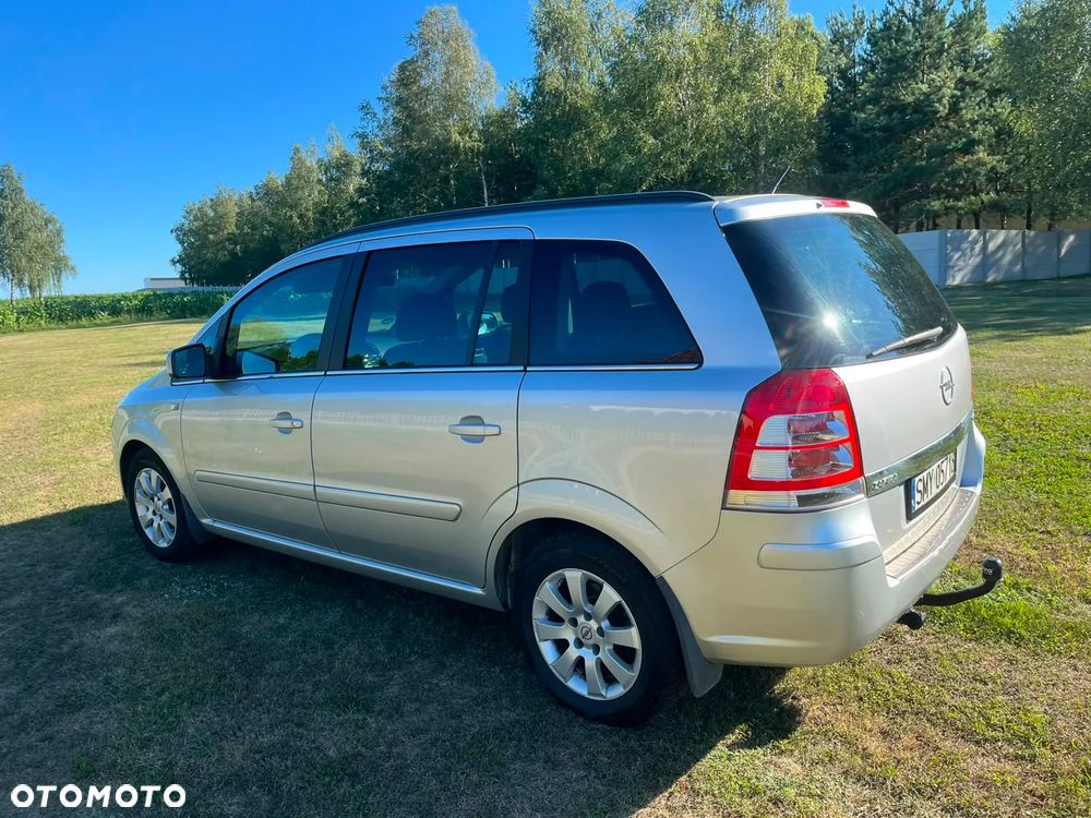 Opel Zafira 1.6 Enjoy EU5 - 3