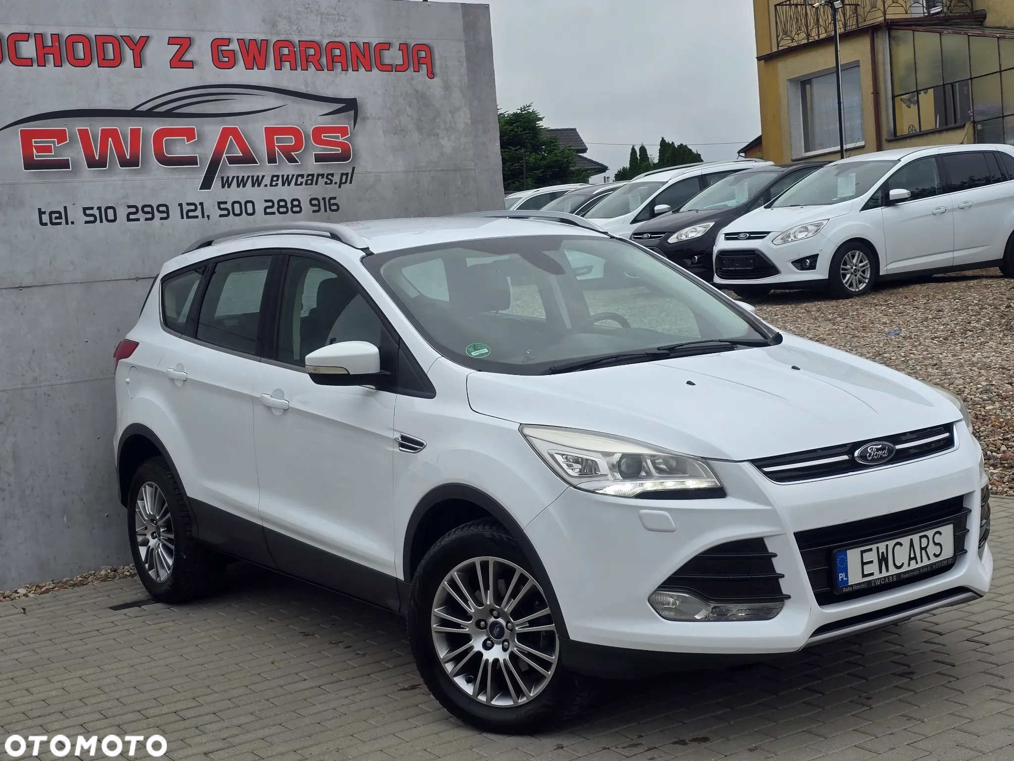 Ford Kuga 1.6 EcoBoost 2x4 Titanium - 28