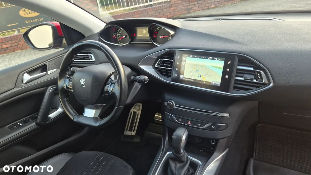 Peugeot 308 BlueHDi 150 EAT6 Stop & Start GT-Line Edition - 19
