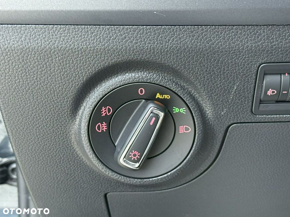 Seat Arona 1.0 TSI Style S&S DSG - 23