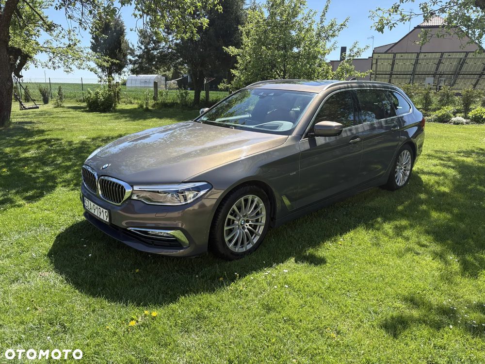 BMW Seria 5 530i xDrive Luxury Line - 36