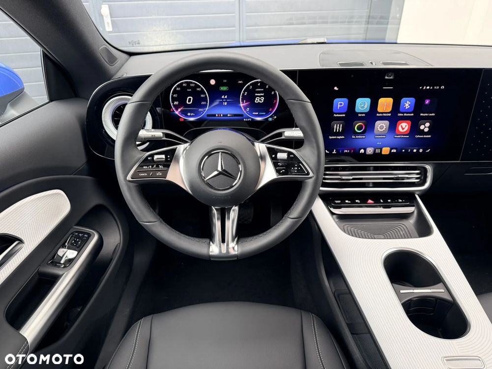 Mercedes-Benz CLA - 11