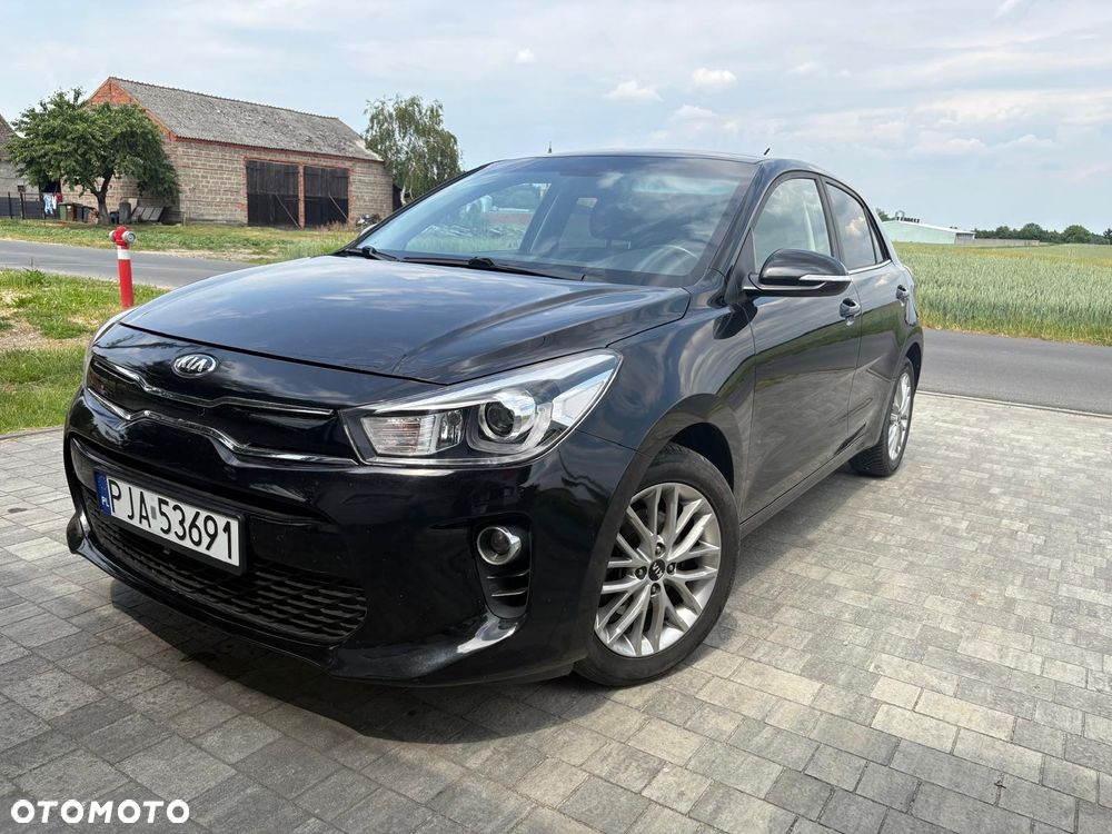 Kia Rio - 1