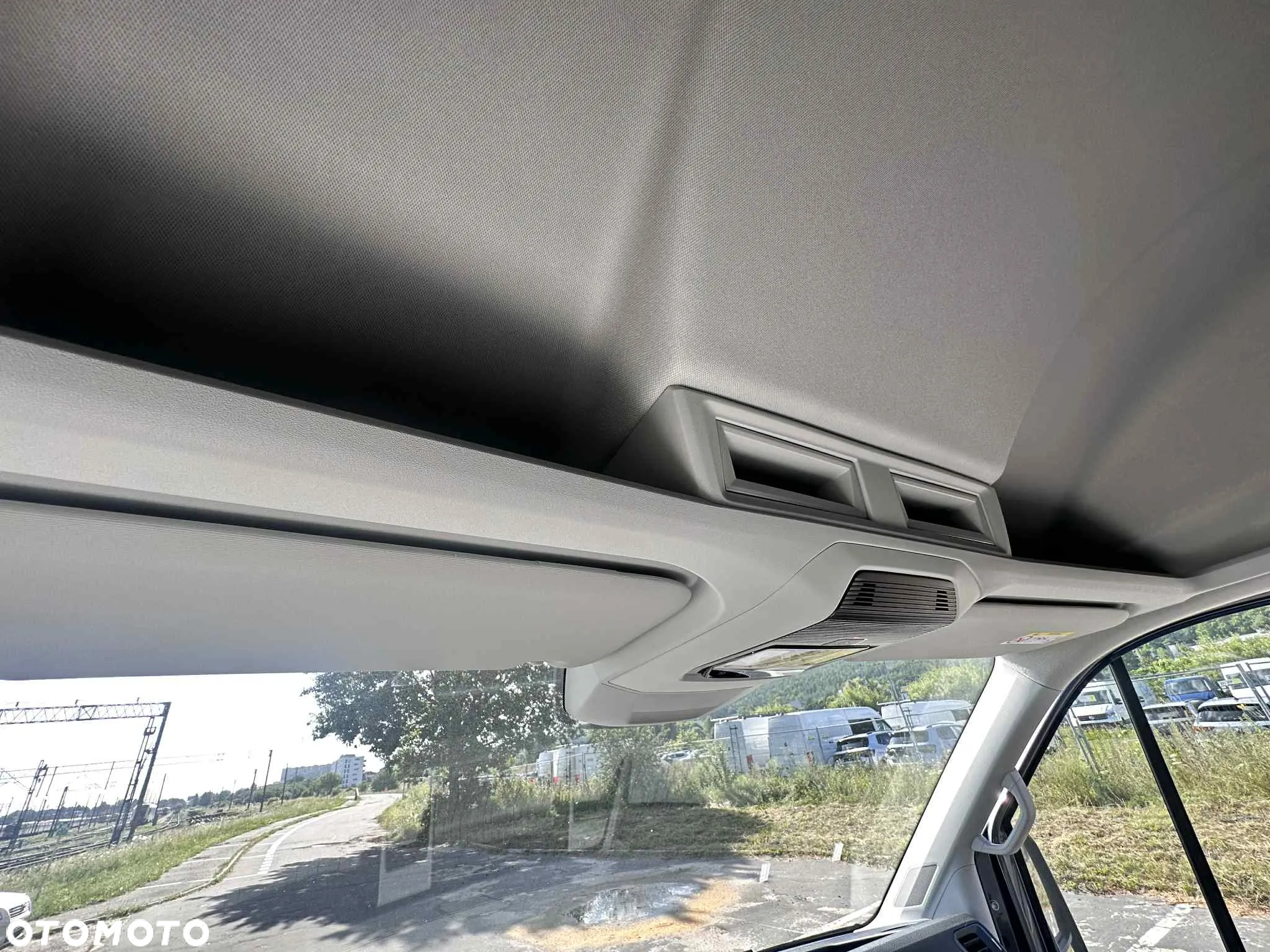 Volkswagen Crafter - 23