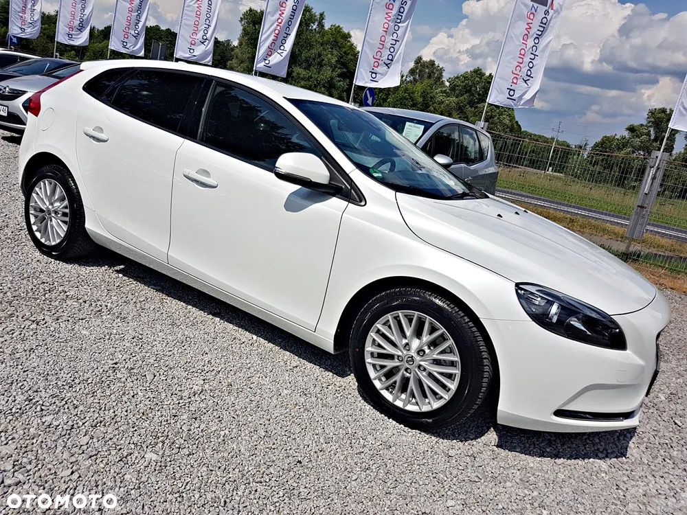 Volvo V40 T2 Drive-E Momentum - 4
