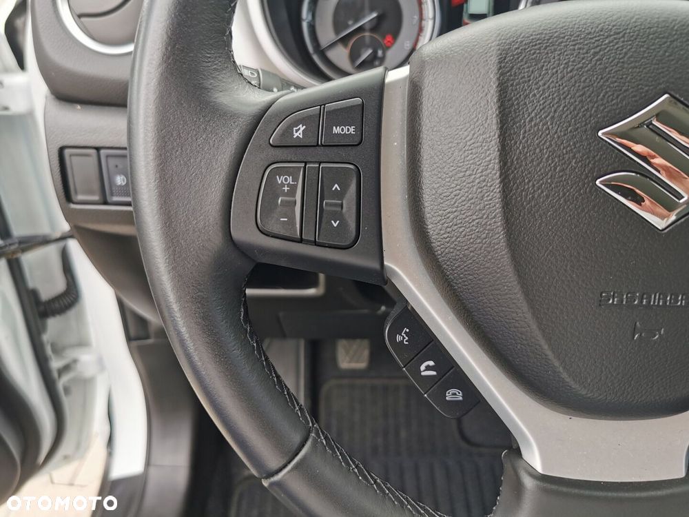 Suzuki Vitara 1.4 Boosterjet SHVS Premium 2WD - 19