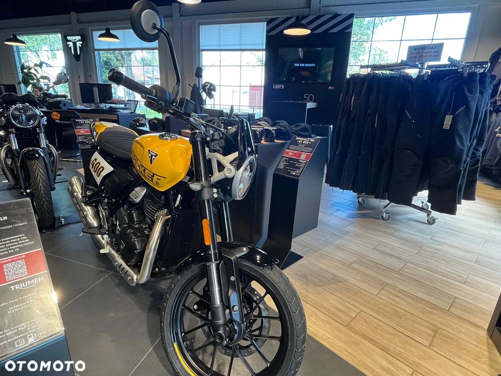 Triumph Inny - 10
